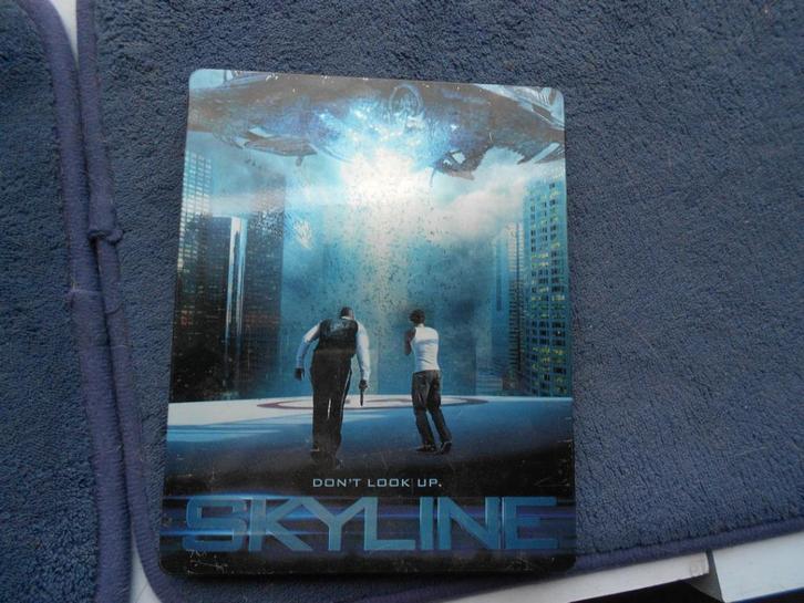 blu-ray SKYLINE in steelcase, Cd's en Dvd's, Blu-ray, Gebruikt, Science Fiction en Fantasy, Ophalen