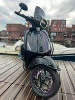 Custom full option vespa sprint 9-2022 BROM alarm i-get e5, Ophalen, Vespa S, Zo goed als nieuw, Benzine