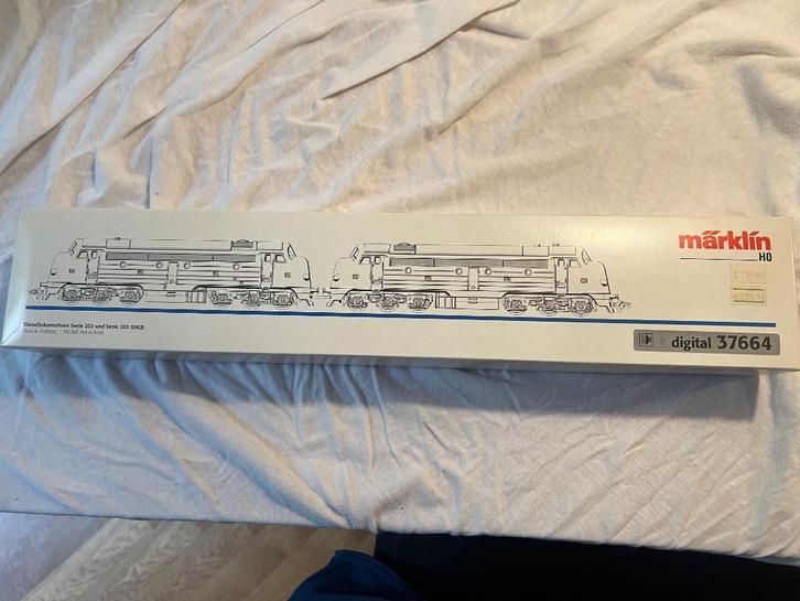 Marklin dubbeltractie diesel lok Serie 202/203 SNCB nr 37664, Hobby en Vrije tijd, Modeltreinen | H0, Zo goed als nieuw, Locomotief