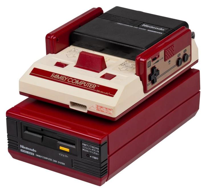 Nintendo famicom (japanse nes) spullen te koop., Spelcomputers en Games, Games | Nintendo NES, Gebruikt, Ophalen