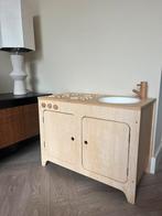 Speelkeuken van Petit Amelie, Ophalen, Zo goed als nieuw, Hout