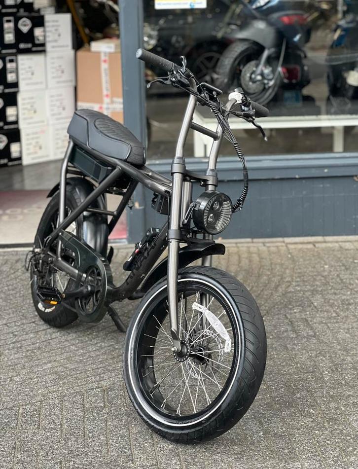 Jong gebruikte Knaap Ams grey, Fietsen en Brommers, Elektrische fietsen, Zo goed als nieuw, Overige merken, 50 km per accu of meer