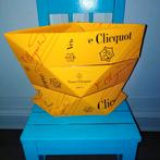 Veuve Clicquot geschenkset met shawl en glas, Ophalen, Zo goed als nieuw, Overige typen