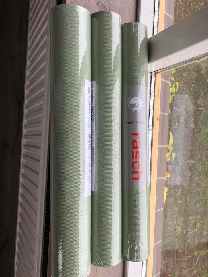 Vliesbehang van Rasch olijfgroenig met linnenstructuur, Huis en Inrichting, Stoffering | Behang, Groen, minder dan 10 m², Ophalen of Verzenden