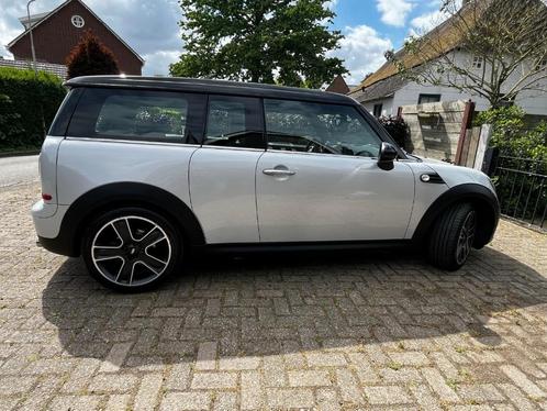 Mini Clubman 1.6 ONE 2011 Zilver/Wit (+ nwe motor) ! 98PK !, Auto's, Mini, Particulier, Clubman, Airbags, Airconditioning, Centrale vergrendeling