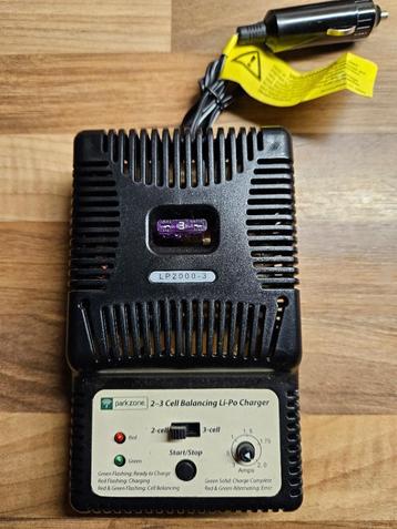 Nieuwe 2S en 3S LiPo lader 2 amp op 12v beschikbaar voor biedingen