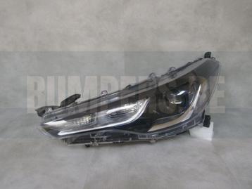 KOPLAMP TOYOTA COROLLA CROSS LED 20- LINKS A437/C126 beschikbaar voor biedingen