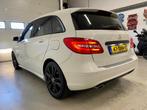 Mercedes-Benz B-klasse 180 Ambition AMG Edition Bj.12|Panoda, Voorwielaandrijving, Euro 5, 4 cilinders, Leder en Stof