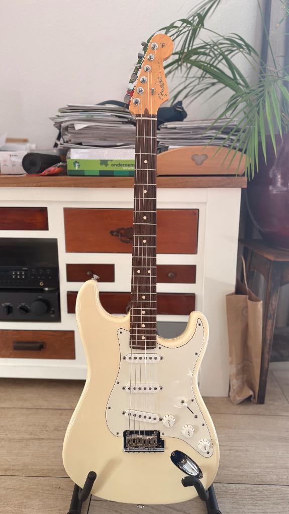 Fender Stratocaster USA 2011, Muziek en Instrumenten, Snaarinstrumenten | Gitaren | Elektrisch, Zo goed als nieuw, Solid body