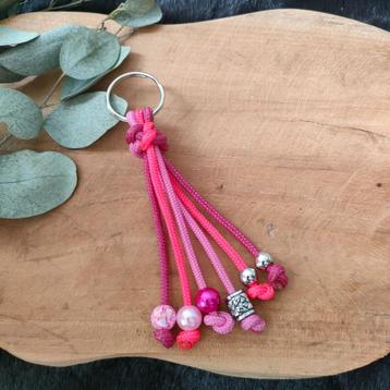 Sleutelhanger Girly beschikbaar voor biedingen