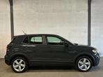 Volkswagen T-Cross 1.0 TSI Life Airco|Bluetooth|Storing lees, Voorwielaandrijving, Gebruikt, Zwart, 95 pk