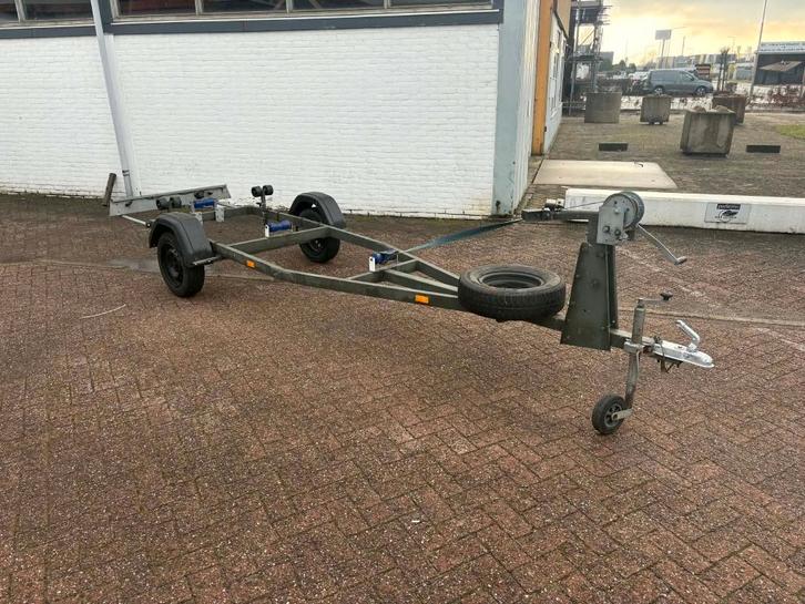 Pega boot trailer voor boten tot 5 meter, Watersport en Boten, Boottrailers, Gebruikt, Sloepentrailer, Minder dan 1500 kg, Minder dan 6 meter