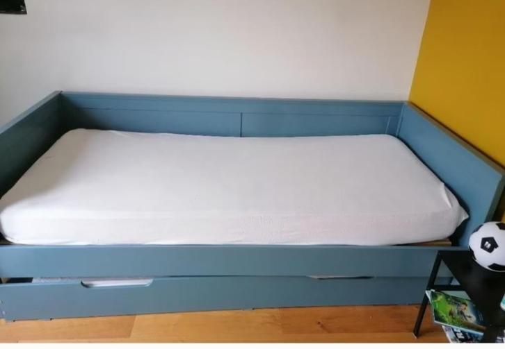 Bed, Kinderen en Baby's, Kinderkamer | Bedden, Zo goed als nieuw, 180 cm of meer, 85 tot 100 cm, Hoogslaper of Stapelbed, Lattenbodem