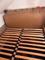 Tweepersoonsbed 160x200 zonder matras., 160 cm, Gebruikt, Bruin, Hout