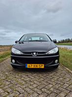 Peugeot 206 1.4 5D 2007 Zwart (APK 6 april 2026), Auto's, Voorwielaandrijving, 4 cilinders, Zwart, Origineel Nederlands