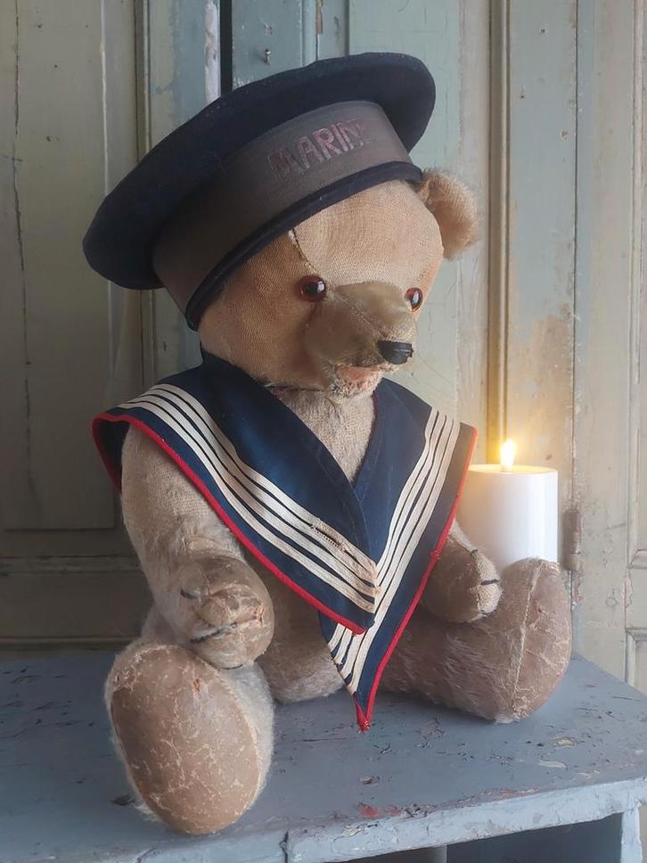 Antieke teddybeer met open mond en bult, Antiek en Kunst, Antiek | Speelgoed, Ophalen of Verzenden