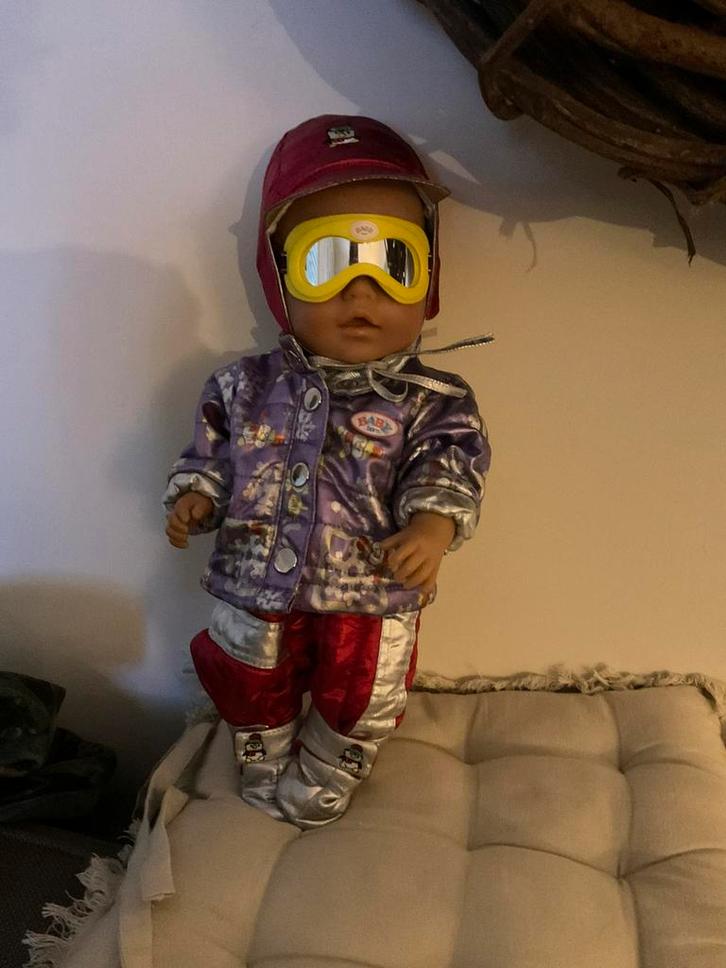 BabyBorn CHOUCHOU & baby Chou div. Kledingsetjes zgan, Kinderen en Baby's, Speelgoed | Poppen, Zo goed als nieuw, Babypop, Ophalen of Verzenden