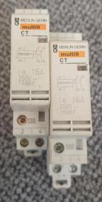 Schneider 15957 Contactor Ct 2p 2na 16a Com. 230v, Ophalen of Verzenden, Gebruikt