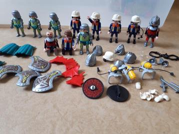 Playmobil hulpverlening, duikers, politie met accessoires beschikbaar voor biedingen