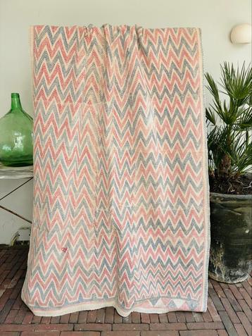 Vintage Kantha Quilt Suzani Deken Sari India beschikbaar voor biedingen
