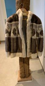 Vintage bont jasje maat 42, Ophalen of Verzenden, Zo goed als nieuw, Maat 42/44 (L), Beige