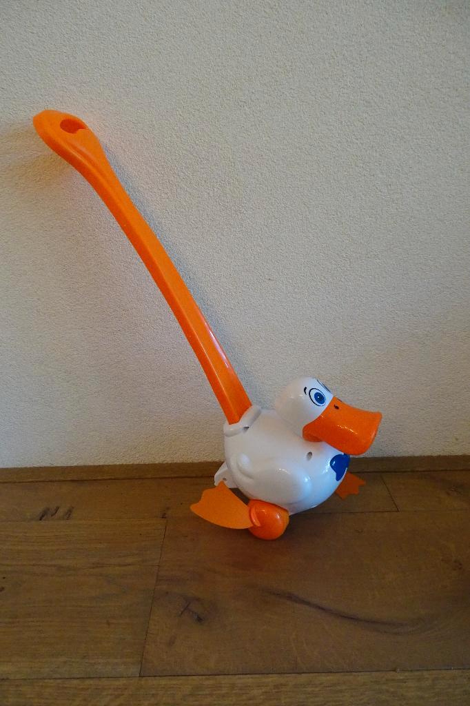 speelgoed loop eend voor peuters, Kinderen en Baby's, Speelgoed | Babyspeelgoed, Zo goed als nieuw, Overige typen, Met wieltjes