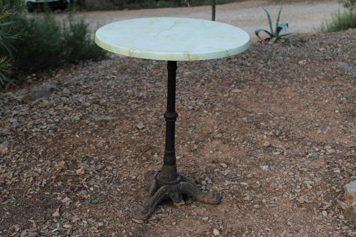 Brocante - Provençaalse Bistro-tafel!, Tuin en Terras, Tuinmeubel-accessoires, Gebruikt, Ophalen
