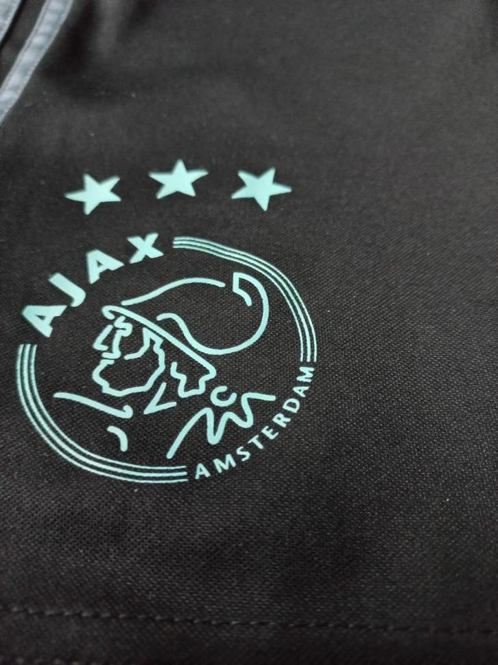 Voetbal Ajax-Chelsea-BALR. merkkleding pakket maat S, Sport en Fitness, Voetbal, Zo goed als nieuw, Overige typen, Maat S, Ophalen