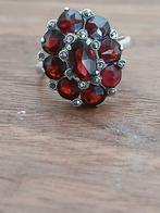 Zilveren ring met granaat - maat 16.9, Sieraden, Tassen en Uiterlijk, Ringen, Nieuw, Ophalen of Verzenden, Kleiner dan 17, Met edelsteen