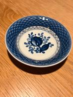 Schaaltje royal copenhagen fajance 11/1114, Huis en Inrichting, Keuken | Servies, Ophalen of Verzenden, Overige stijlen, Porselein