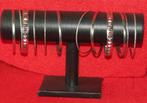 set van 12 Bangle zilverkleurige metalen bewerkte Armbanden, Marktplaats@koningsieraden.nl, Overige materialen, Verzenden, Nieuw