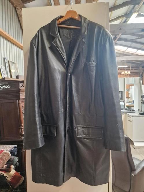 Grote vintage lederen jas maat 60 solexjas?, Kleding | Heren, Kostuums en Colberts, Zo goed als nieuw, Zwart, Ophalen