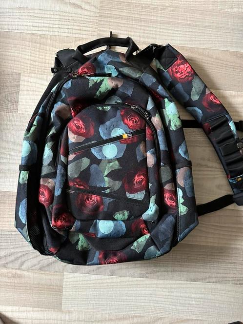 Schooltas/rugzak met laptopvak, Sieraden, Tassen en Uiterlijk, Tassen | Rugtassen, Zo goed als nieuw, 25 tot 40 cm, Ophalen of Verzenden