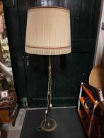 Vintage vloerlamp met stoffen kap, Ophalen, Zo goed als nieuw, Stof, 150 tot 200 cm
