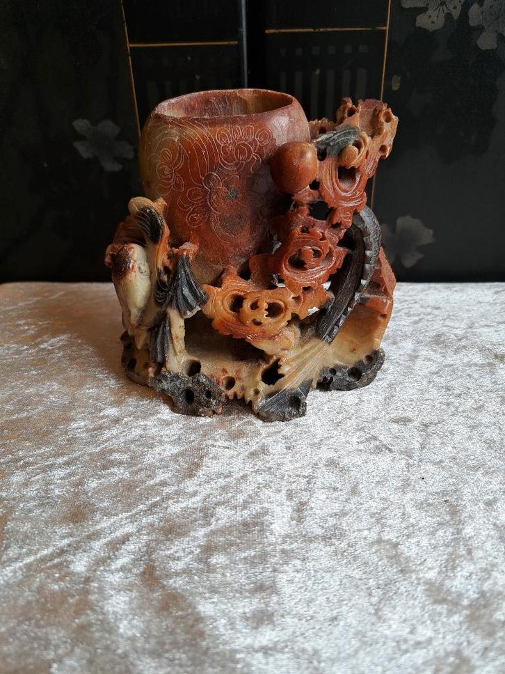 Handgesneden chinese soapstone penhouder en inktpot, Antiek en Kunst, Curiosa en Brocante, Ophalen of Verzenden