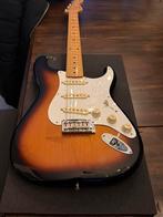 Fender vintera 50 sunburst Stratocaster, Ophalen, Zo goed als nieuw, Solid body, Fender