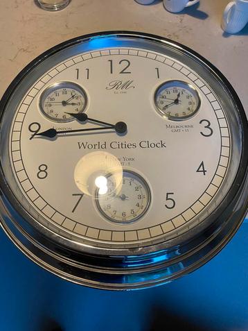 Mooie Wandklok - World Cities Clock beschikbaar voor biedingen