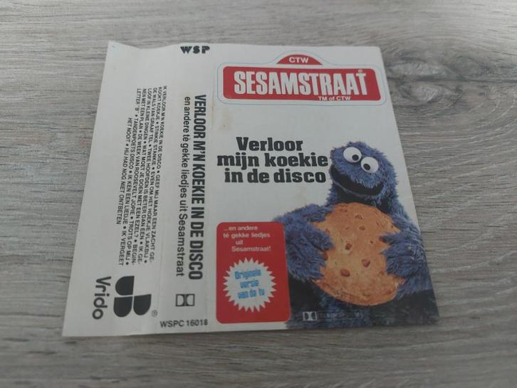 SESAMSTRAAT - VERLOOR M'N KOEKIE IN DE DISCO (MC), Cd's en Dvd's, Cassettebandjes, Zo goed als nieuw, Origineel, Kinderen en Jeugd