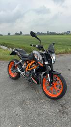 KTM DUKE 390 2014 35 KW a2  nette motor, Motoren, 390 cc, Particulier, Minimaal motorrijbewijs A2, 1 cilinder