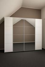 Gratis Kledingkast met Glazen Schuifdeuren, Huis en Inrichting, Kasten | Kledingkasten, Ophalen, Gebruikt, 200 cm of meer, Glas