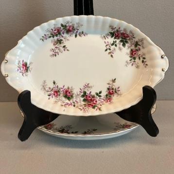 Royal Albert Lavender Rose – Ovale schaaltjes – 22  13 cm beschikbaar voor biedingen