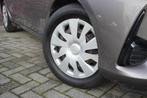 Toyota Yaris 1.5 Hybrid Aspiration / Climate control / Bluet, Gebruikt, Zwart, 4 cilinders, 1165 kg