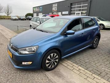 Volkswagen Polo 1.4 TDI BJ: 2015 / Grootbeeld Navi / Climatr beschikbaar voor biedingen