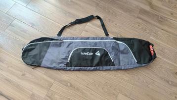 Snowboard tas  beschikbaar voor biedingen