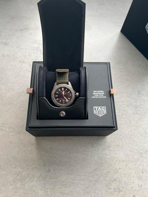 TAG HEUER AQUARACER PROFESSIONAL 200 SOLARGRAPH SUNDOWNER, Sieraden, Tassen en Uiterlijk, Horloges | Antiek, Overige merken, Staal