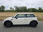 Mini 1.6 ONE 2010 Wit, Auto's, Mini, Voorwielaandrijving, 4 cilinders, 4 stoelen, Wit