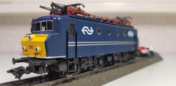 Marklin 3327 - NS 1100 - Digitaal - AC - H0 beschikbaar voor biedingen