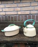 Geëmailleerde vintage koffiekan en ovenschaal, Antiek en Kunst, Antiek | Emaille, Ophalen of Verzenden