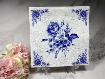 IHR knutsel servetten Delfts blauw rozen op tegel nr 722  beschikbaar voor biedingen