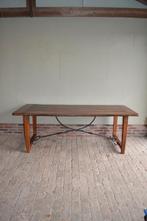 Prachtige antieke Spaanse eiken eettafel, 218x96 cm.